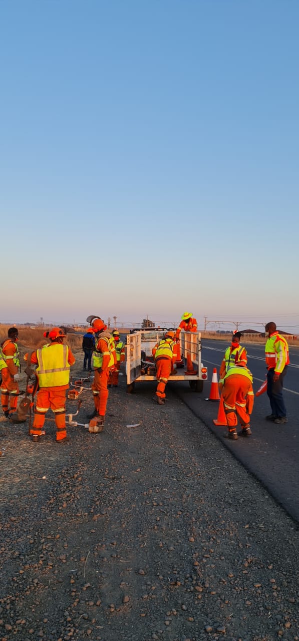 Roadside Team at Dawn